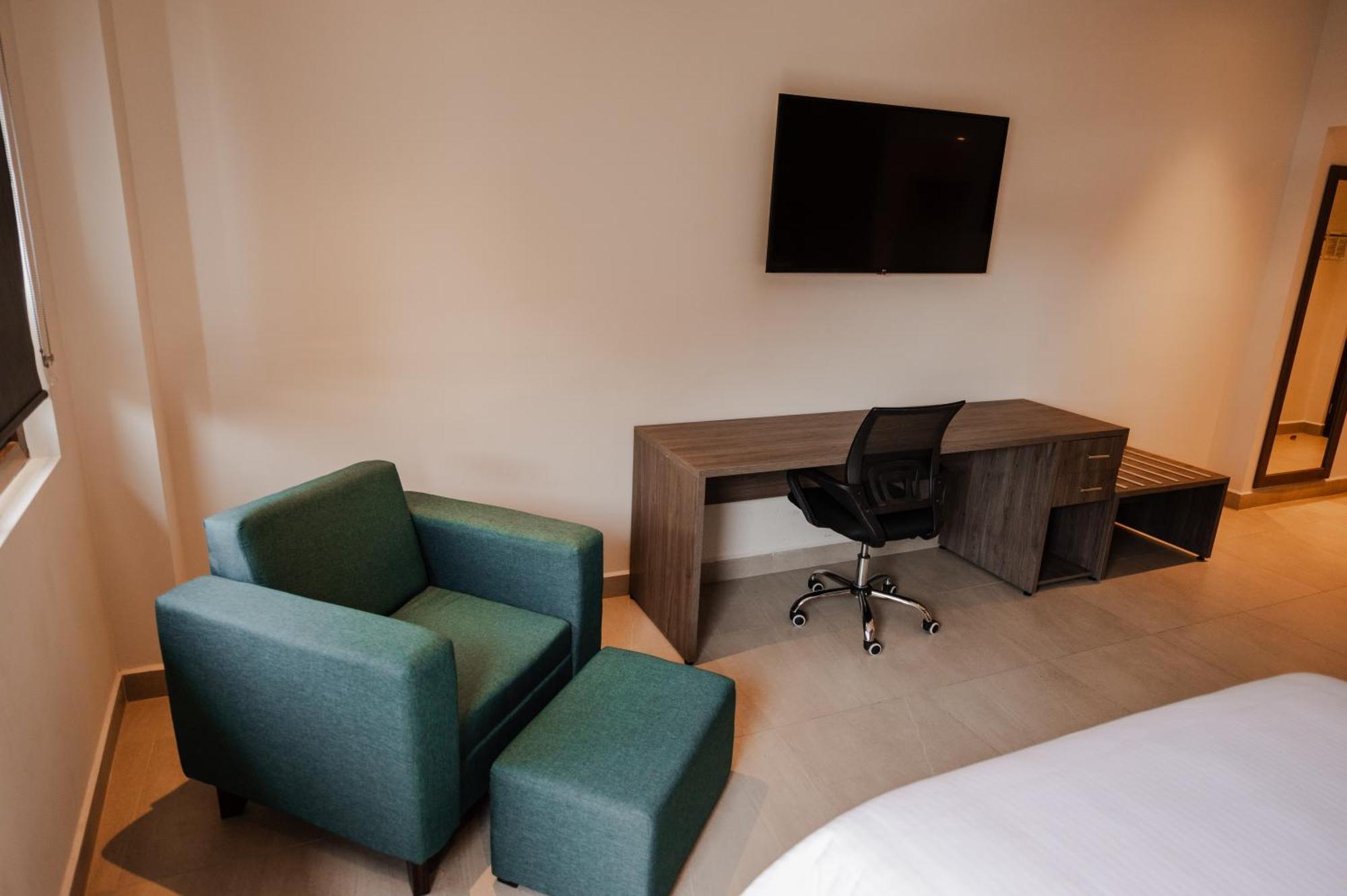Hotel Centria Monterrey Buitenkant foto